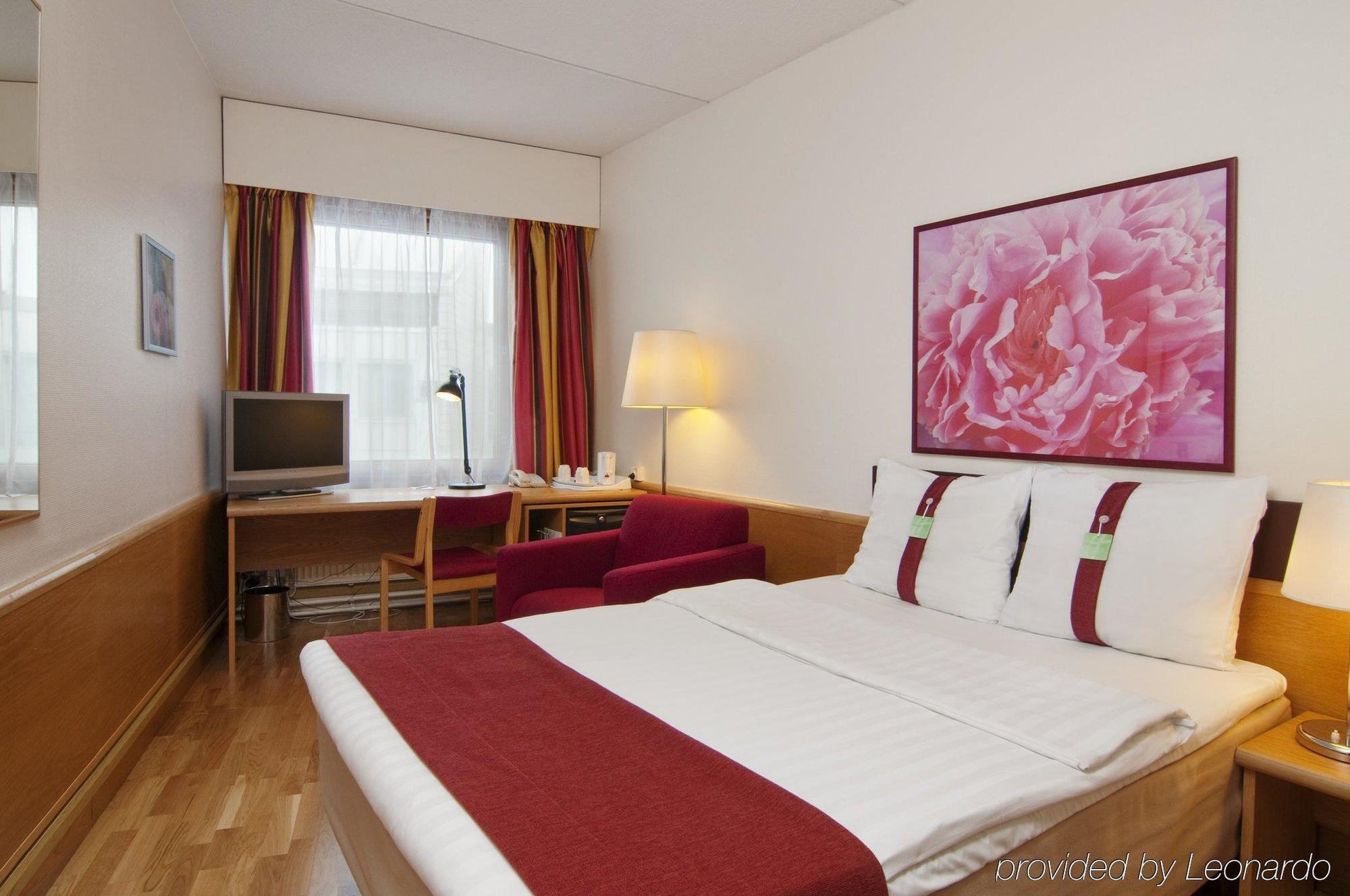 Holiday Inn Турку Стая снимка