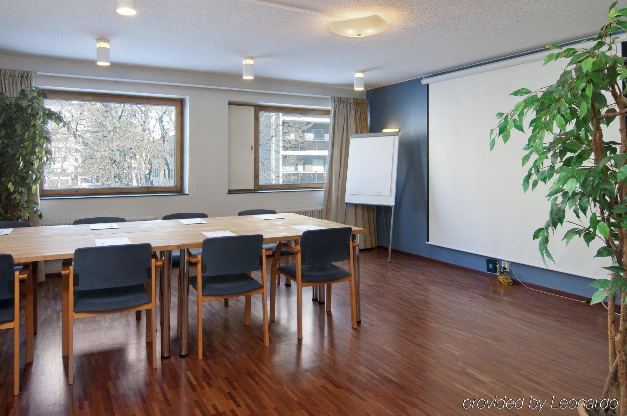 Holiday Inn Турку Съоръжения снимка