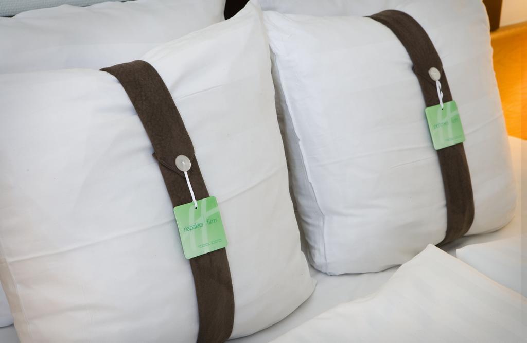Holiday Inn Турку Стая снимка