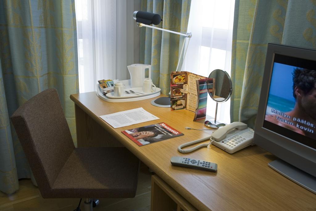 Holiday Inn Турку Стая снимка
