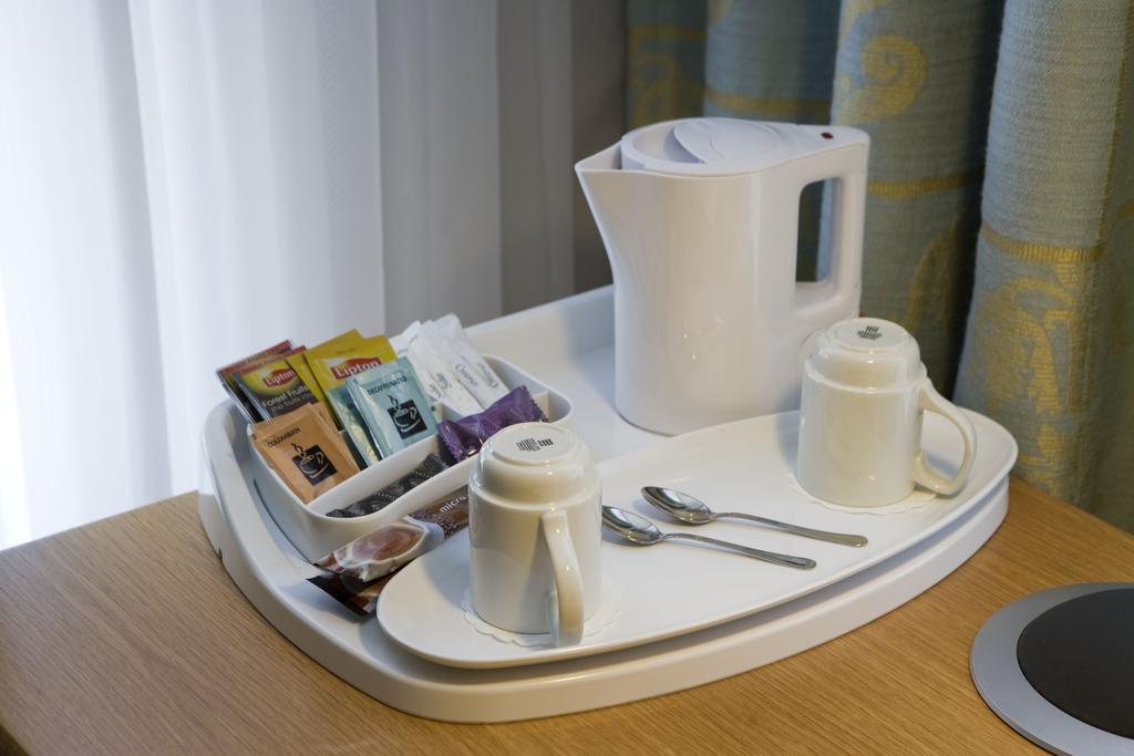 Holiday Inn Турку Стая снимка